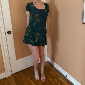 Super cute Urban Outfitters mini tshirt dress, green floral, size Medium